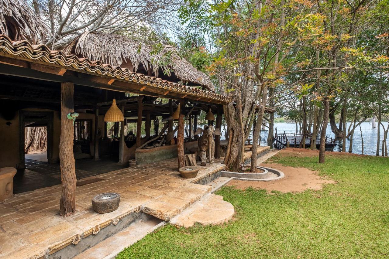 Banyan Camp Villa Hambegamuwa Exterior foto