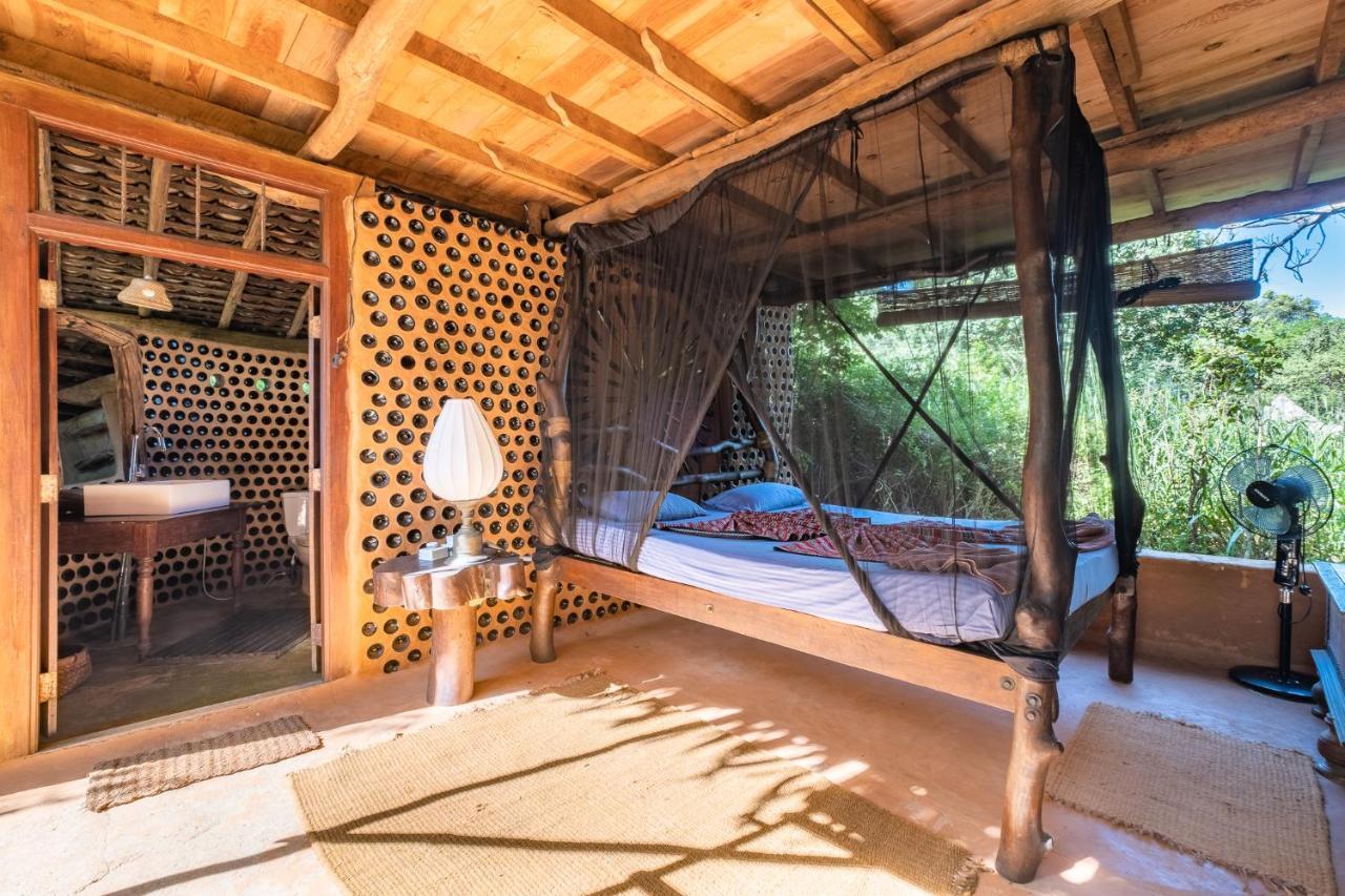 Banyan Camp Villa Hambegamuwa Exterior foto
