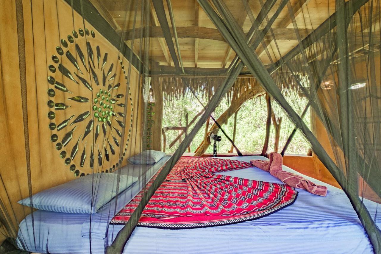 Banyan Camp Villa Hambegamuwa Exterior foto